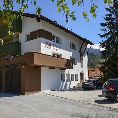 Austrian Motel Heiss Пруц Экстерьер фото